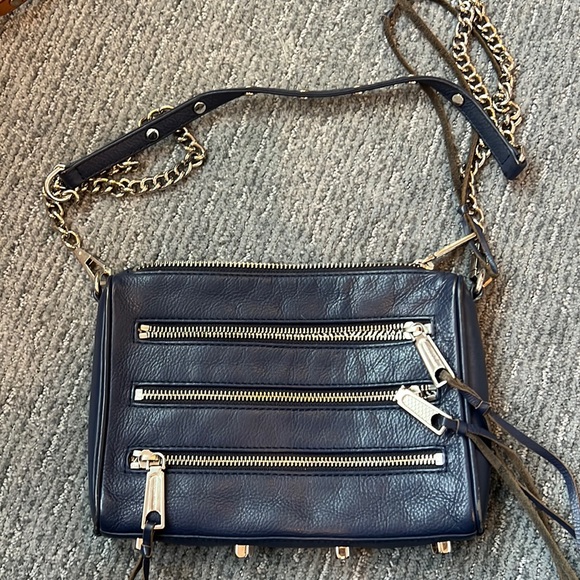 Rebecca Minkoff Handbags - Rebecca Minkoff crossbody navy purse